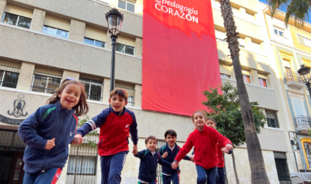 La misión educativa de las Esclavas del Divino Corazón en Huelva continuará sin presencia comunitaria desde la labor del colegio Cardenal Spínola